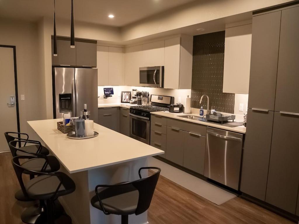 Smart & Luxurious ~ Mins To Disney ~ Queen Beds Anaheim Zewnętrze zdjęcie